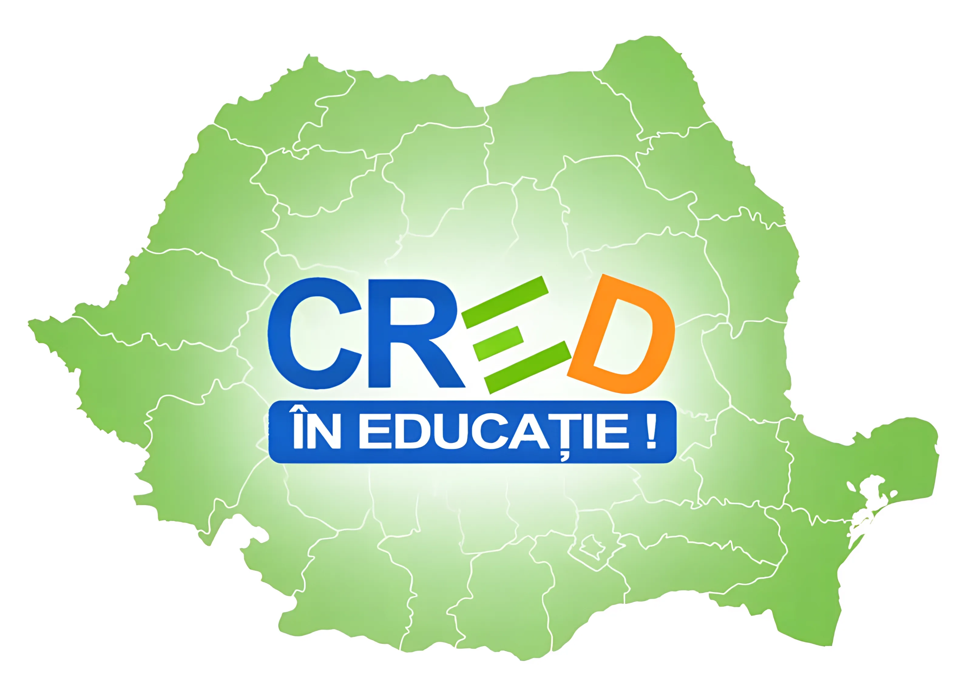 Harta României, în verde, cu contururile județelor vizibile, peste care este plasată sigla programului CRED, reprezentată de textele „CRED”, deasupra, scris în culorile albastru, verde și portocaliu și „ÎN EDUCAȚIE!”, dedesubt, scris cu litere albe, pe fundal albastru