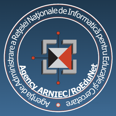 Sigla Agenției de Administrare a Rețelei Naționale de Informatică pentru Educație și Cercetare (ARNIEC/RoEduNet), reprezentată de un simbol grafic central, format din patru săgeți orientate într-un pătrat, cu culori alb, roșu și negru, iar textul din jurul simbolului menționează numele agenției și rețelei