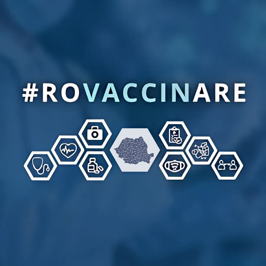 Sigla platformei campaniei de vaccinare împotriva COVID-19, reprezentată din hexagoane interconectate care includ simboluri asociate cu sănătatea și vaccinarea, precum un stetoscop, o seringă, o hartă administrativă a României, deasupra fiind textul „#ROVACCINARE”